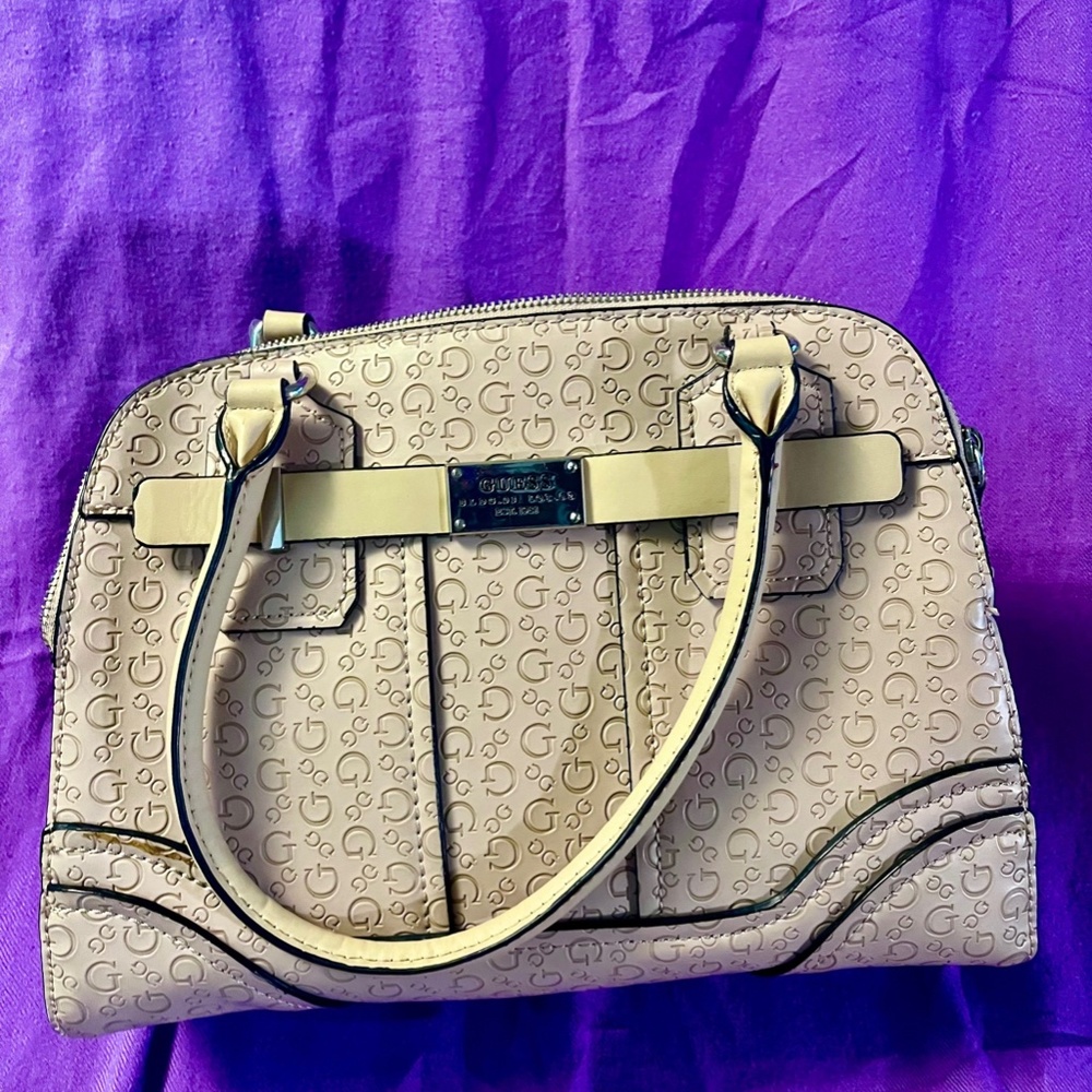 Guess bag - Picture 2 of 6